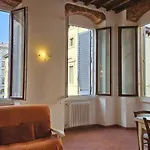 Vista Duomo, L\'Esperienza Di Dormire Nella Storia