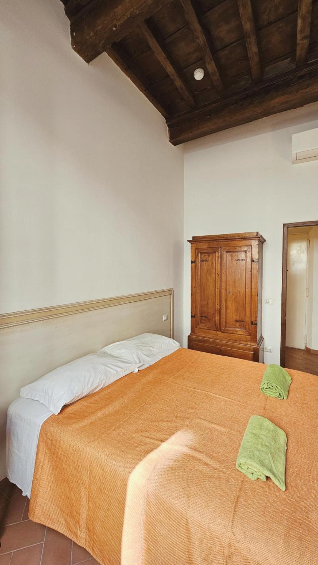 Vista Duomo, L'esperienza Di Dormire Nella Storia