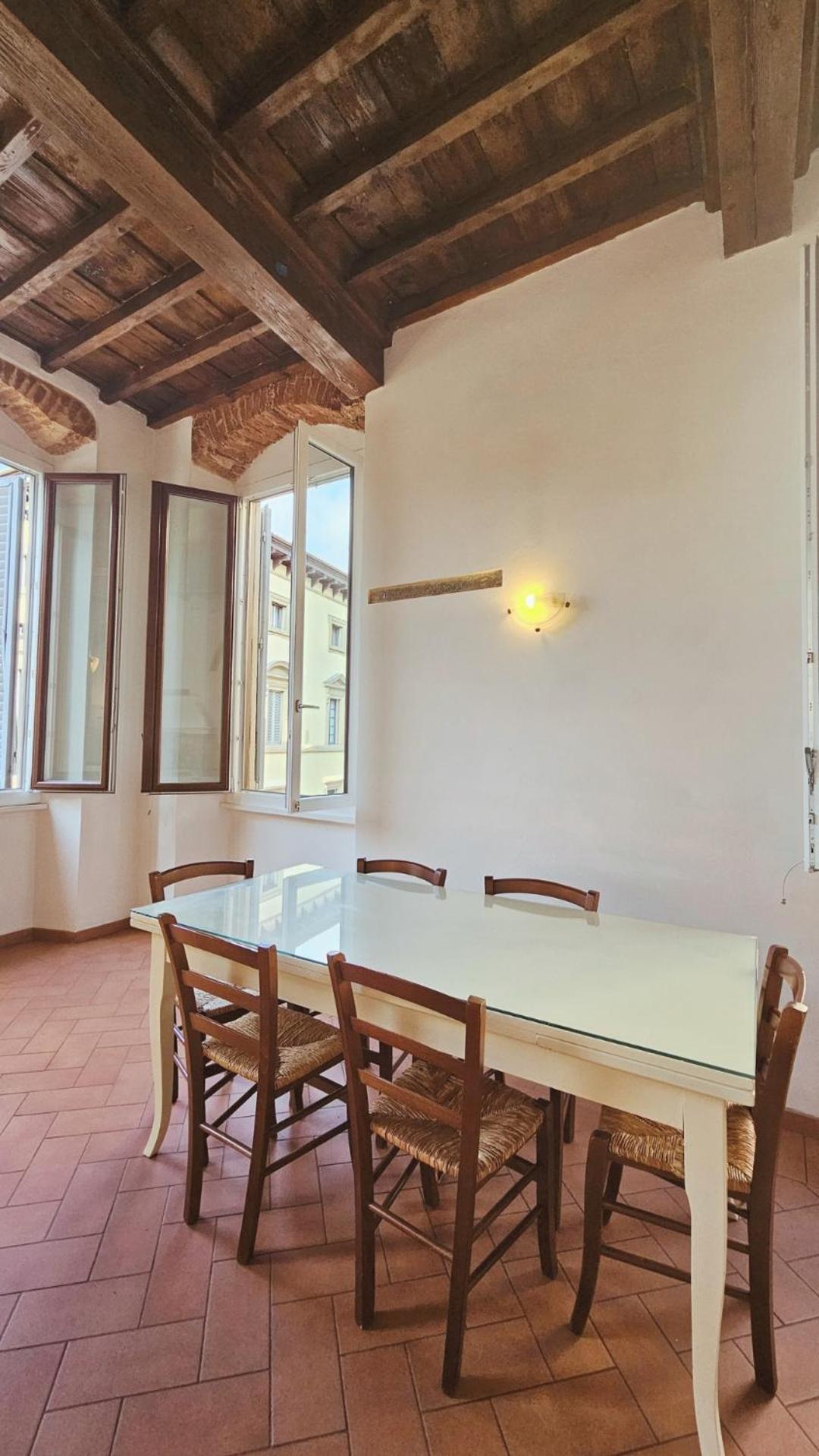 Vista Duomo, L'esperienza Di Dormire Nella Storia Apartment